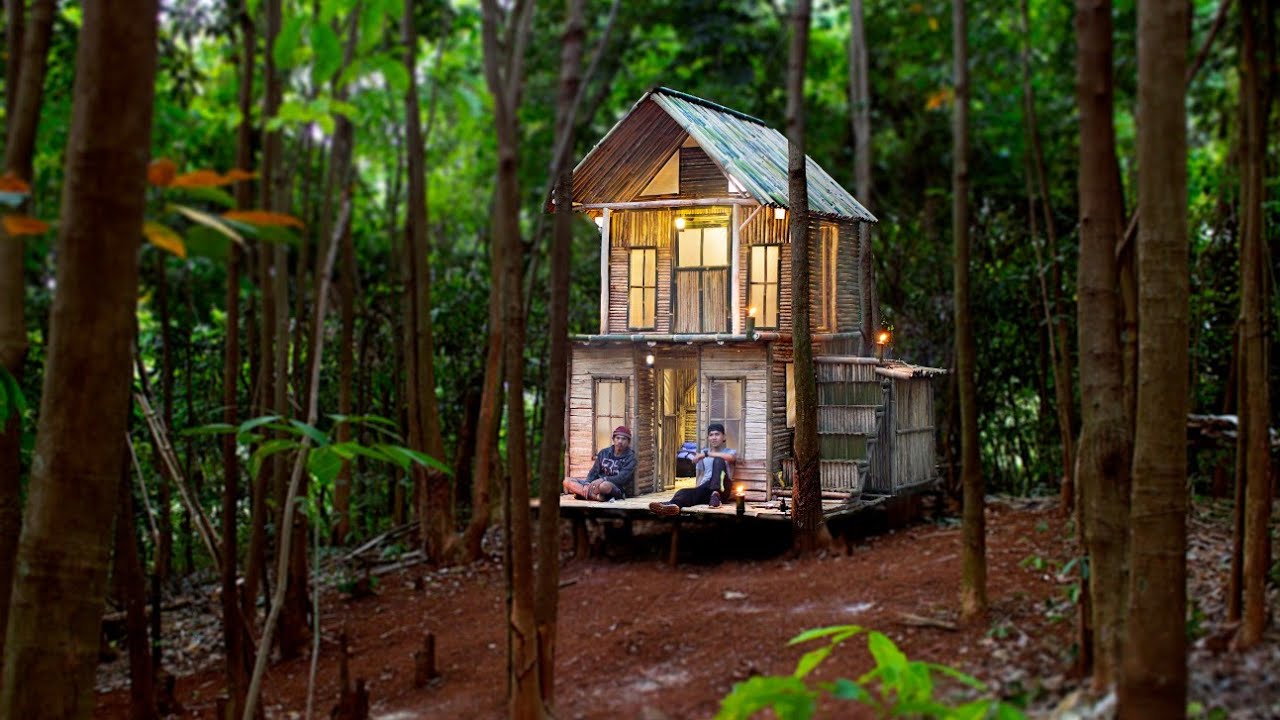 Membangun Rumah di Hutan Terpencil