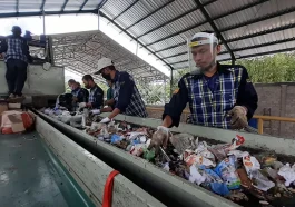 Perusahaan Kelola Sampah