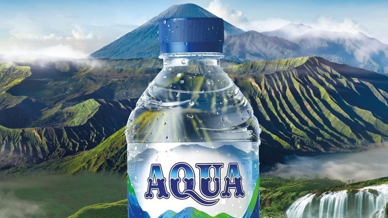 Aqua