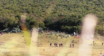 Kena Batunya! Puluhan Pendaki Ilegal di Gunung Gede Pangrango Disanksi Bayar 5 Kali Lipat, Netizen: Kapok Pasti!
